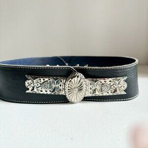 Vintage Black Leather Silver Buckle Unique Belt 31"